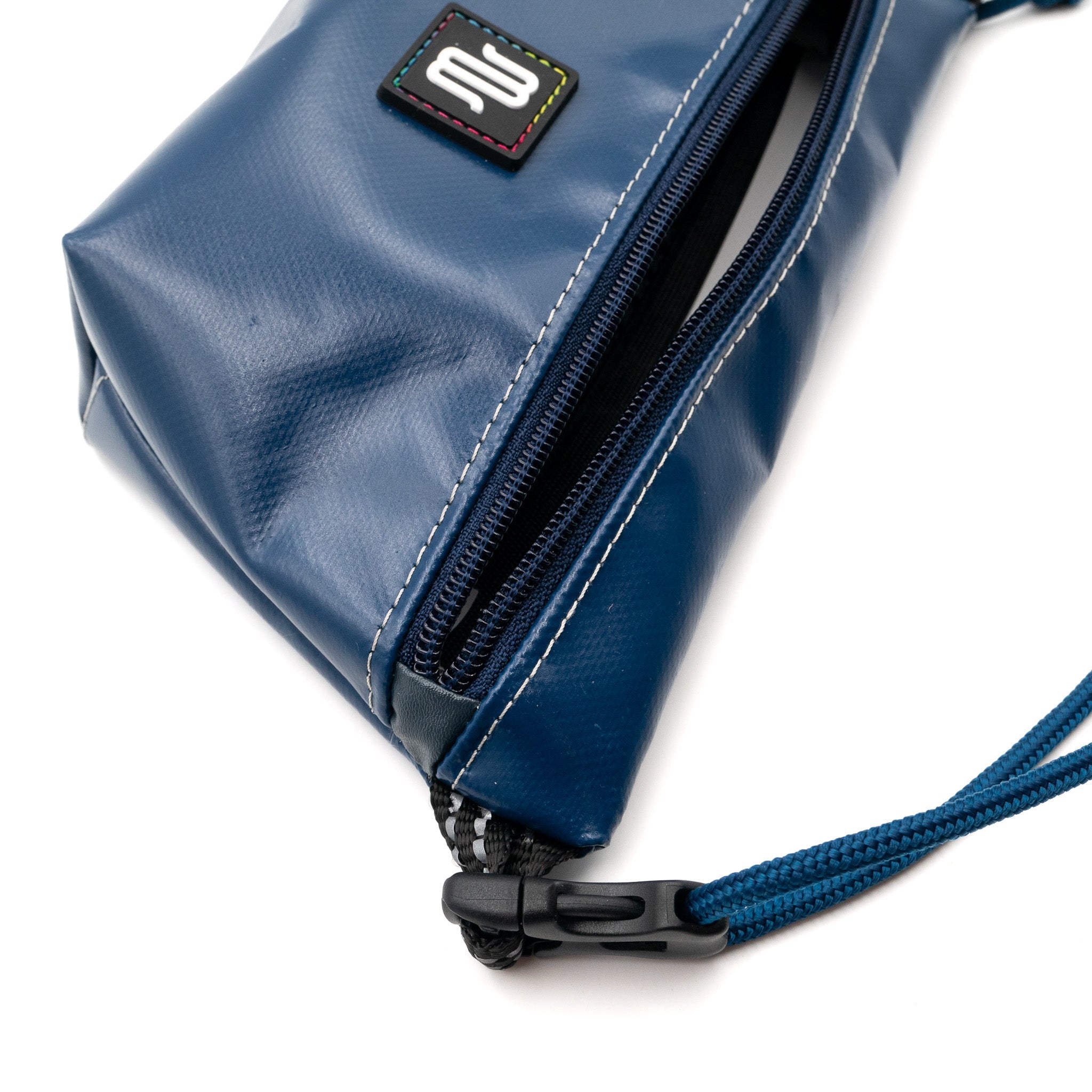 Sling Bag - DOT #051 - Crossbody - medencebag