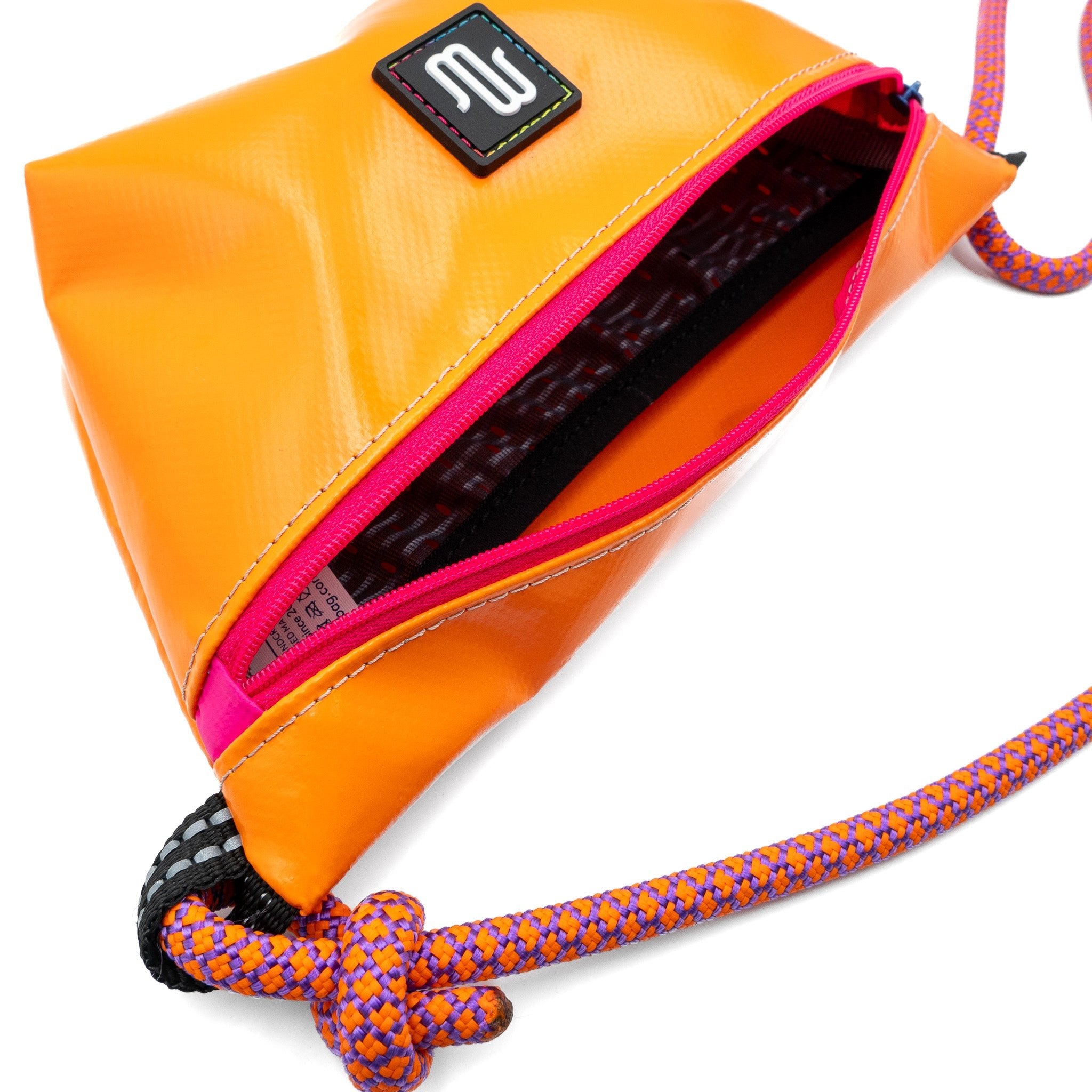 Sling Bag - DOT 131 - DOT - medencebag