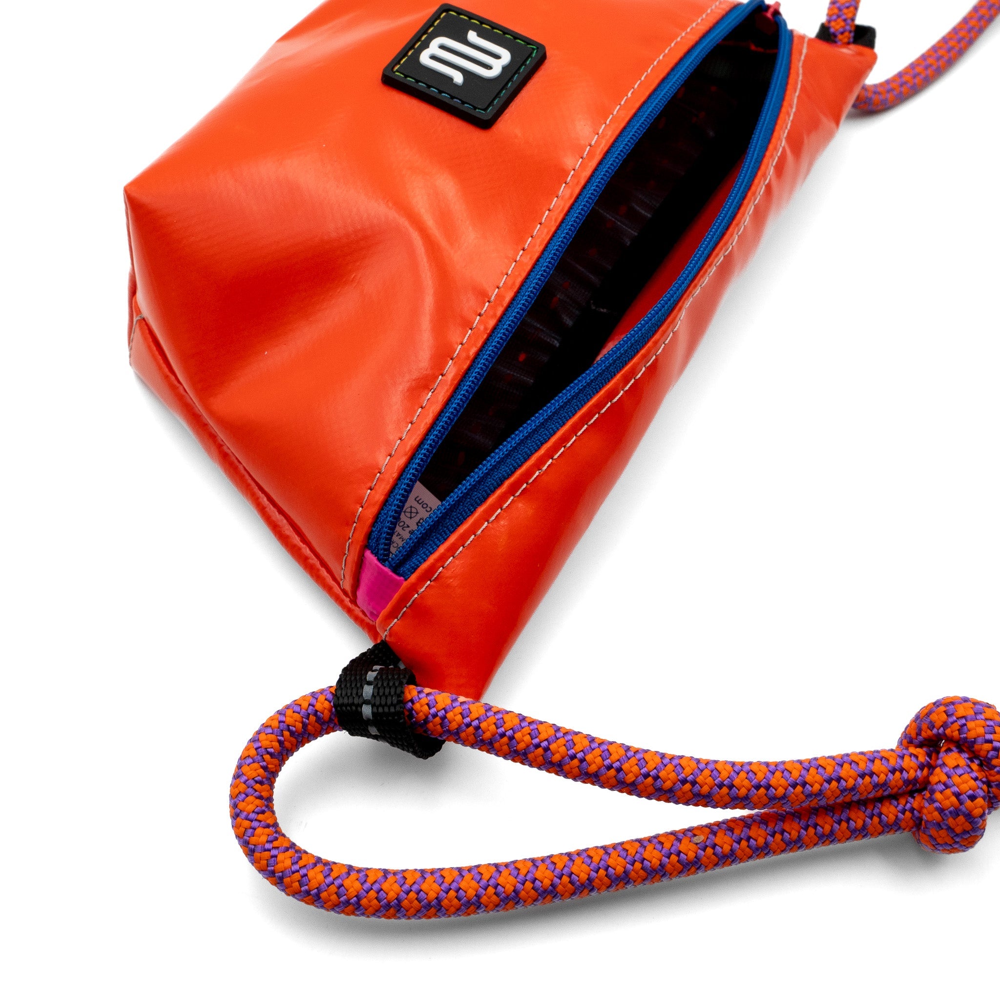 Sling Bag - DOT 136 - DOT - medencebag