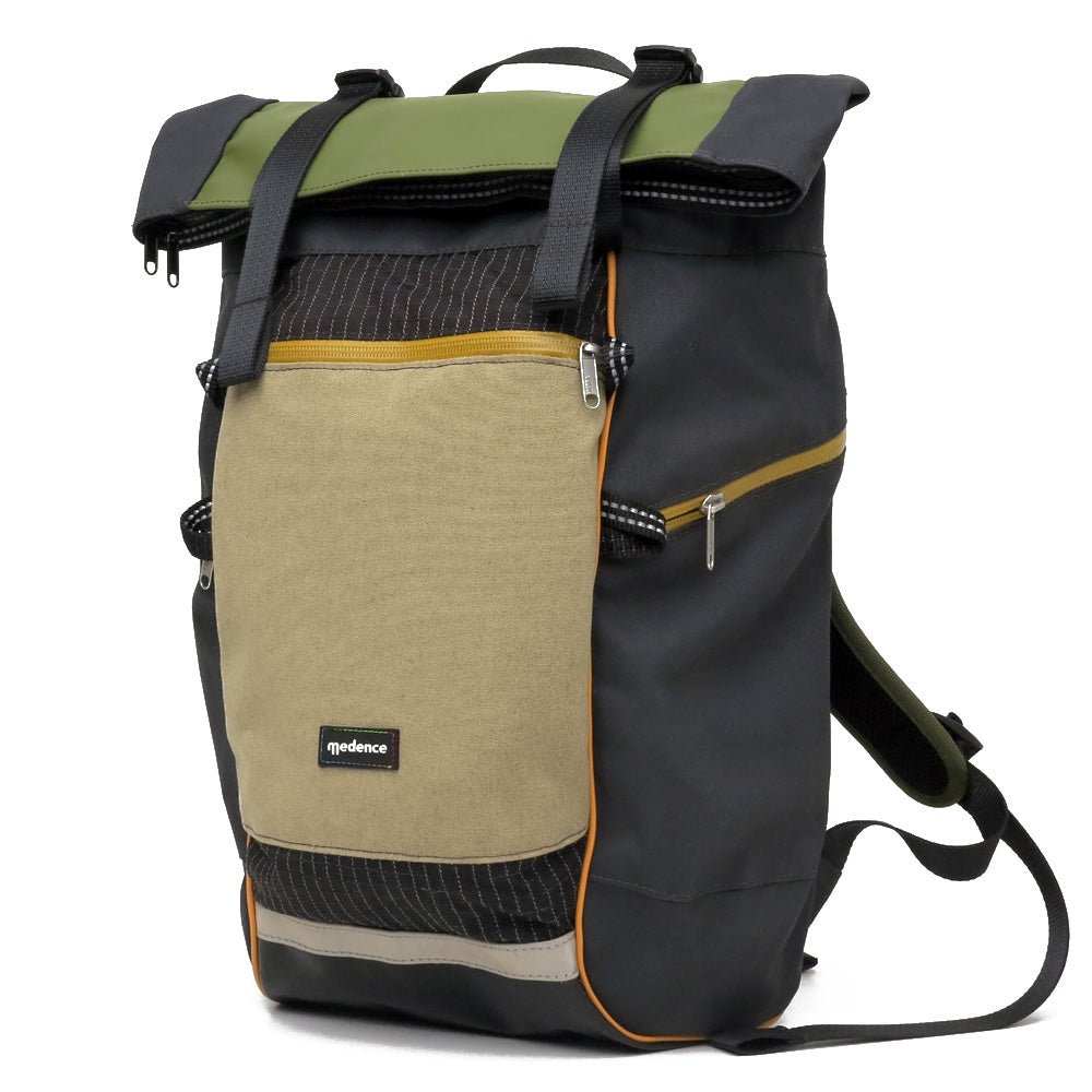BUD Light No. 015 - Backpacks - medencebag
