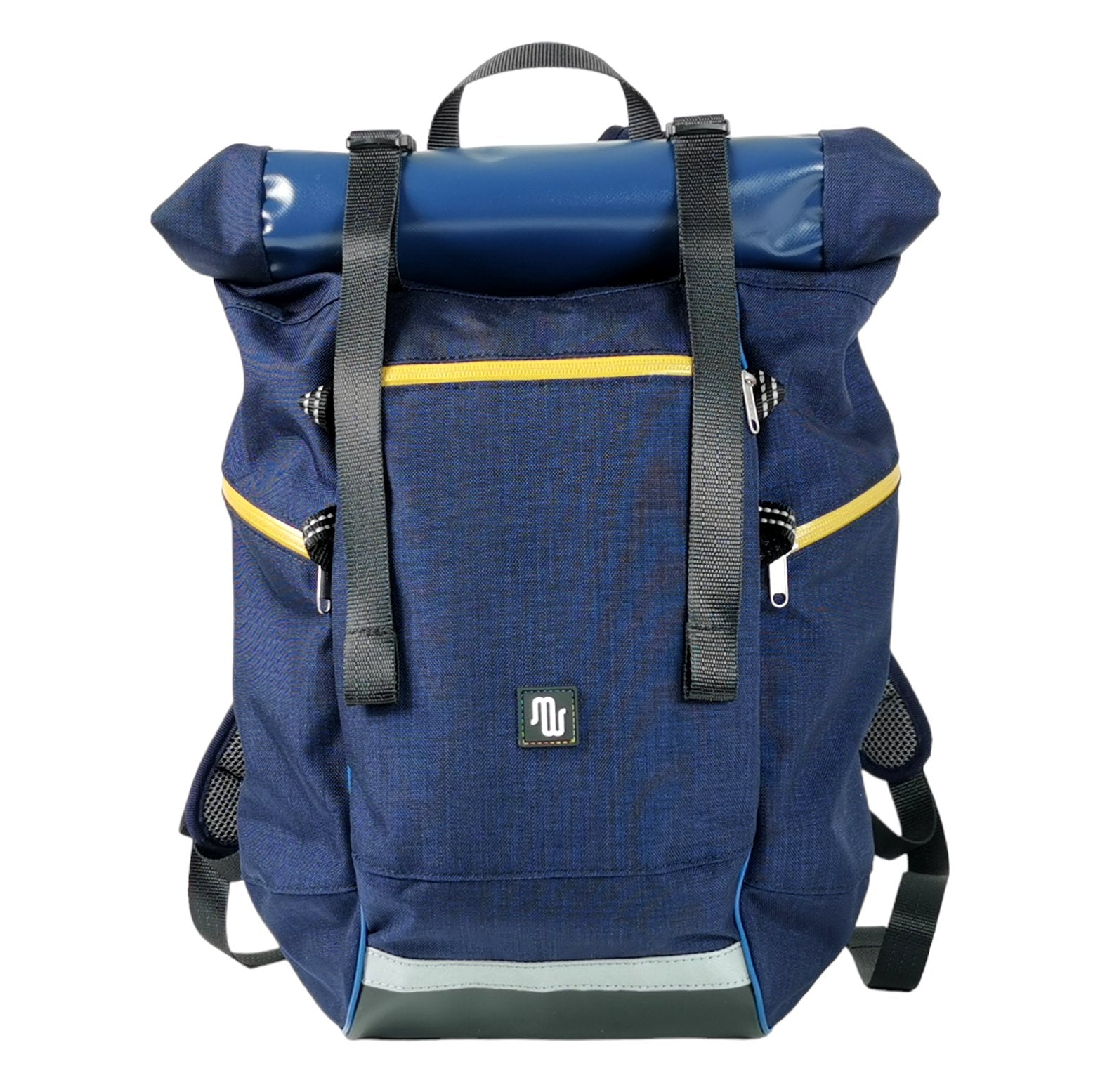BUD Light No. 027 - Backpacks - medencebag