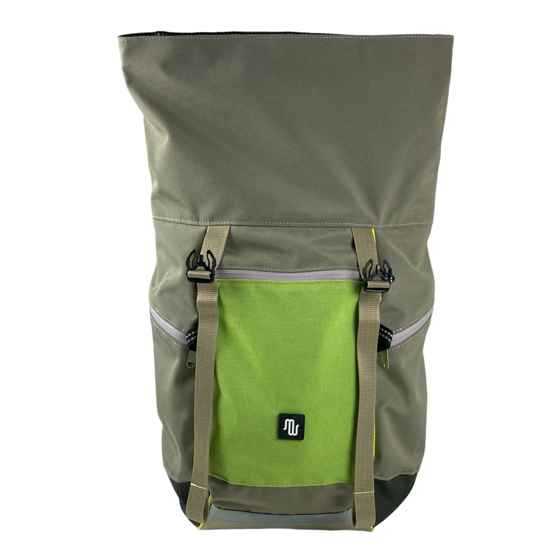 BUD Light No. 036 - Backpacks - medencebag