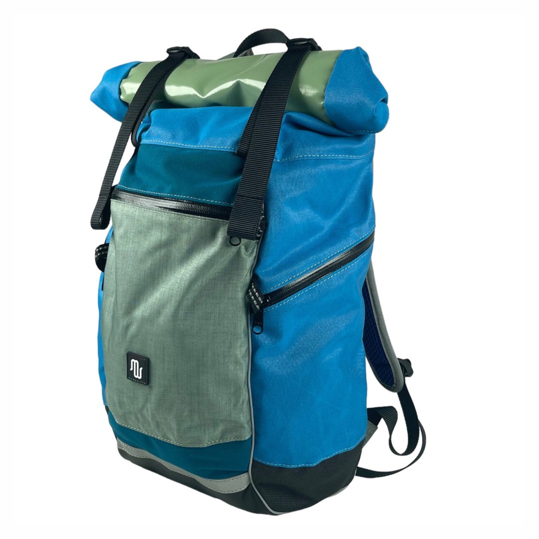 BUD Light No. 046 - Backpacks - medencebag