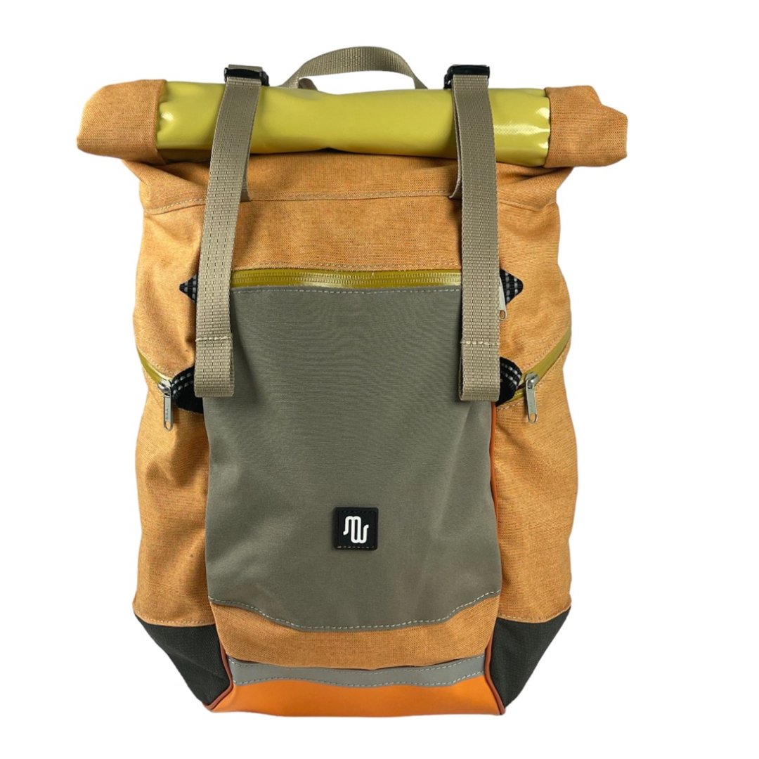 BUD Light No. 047 - Backpacks - medencebag