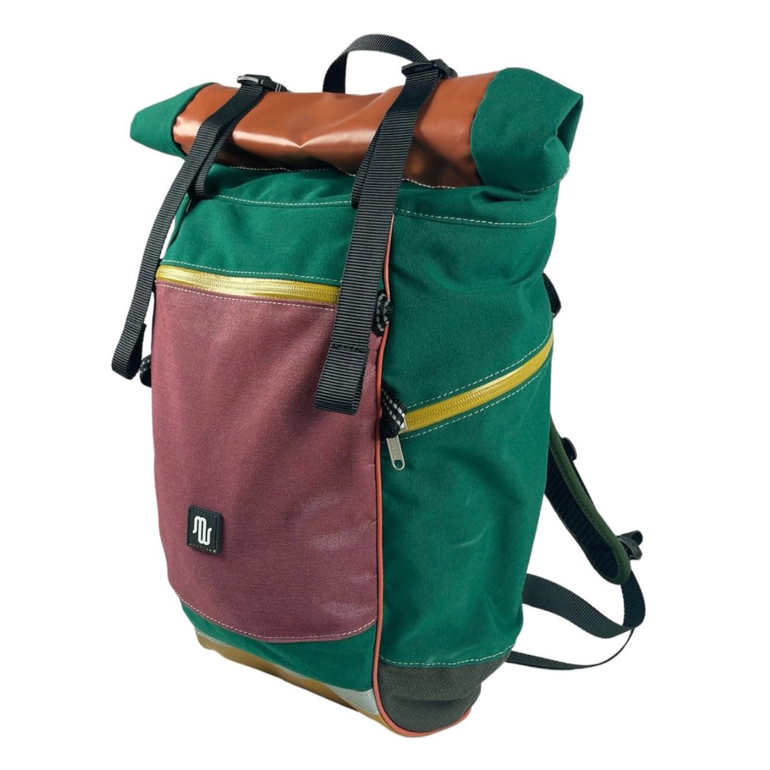 BUD Light No. 051 - Backpacks - medencebag