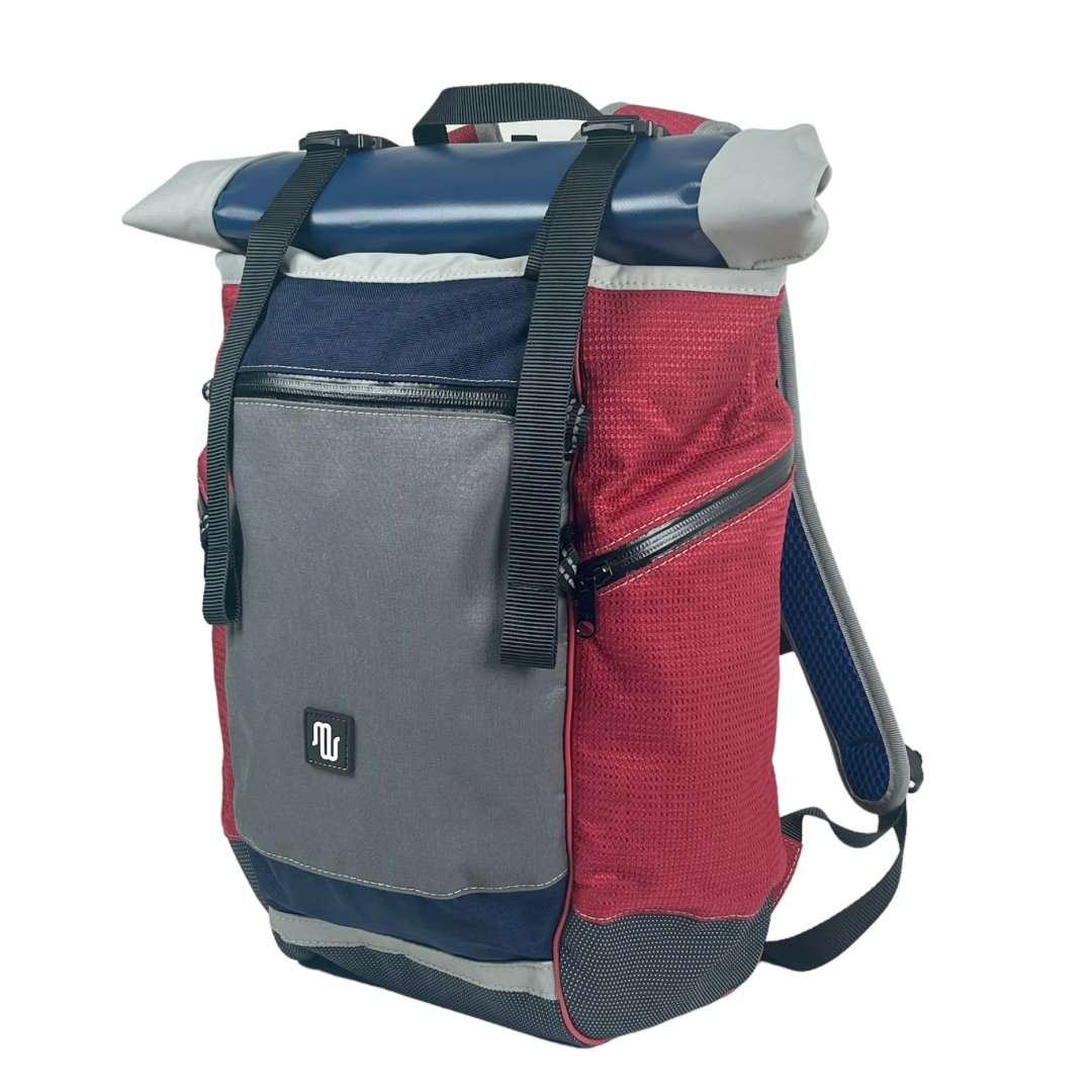 BUD Light No. 057 - Backpacks - medencebag