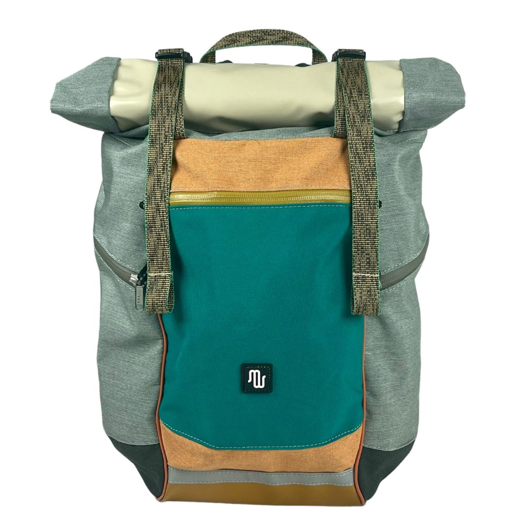 BUD Light No. 059 - Backpacks - medencebag