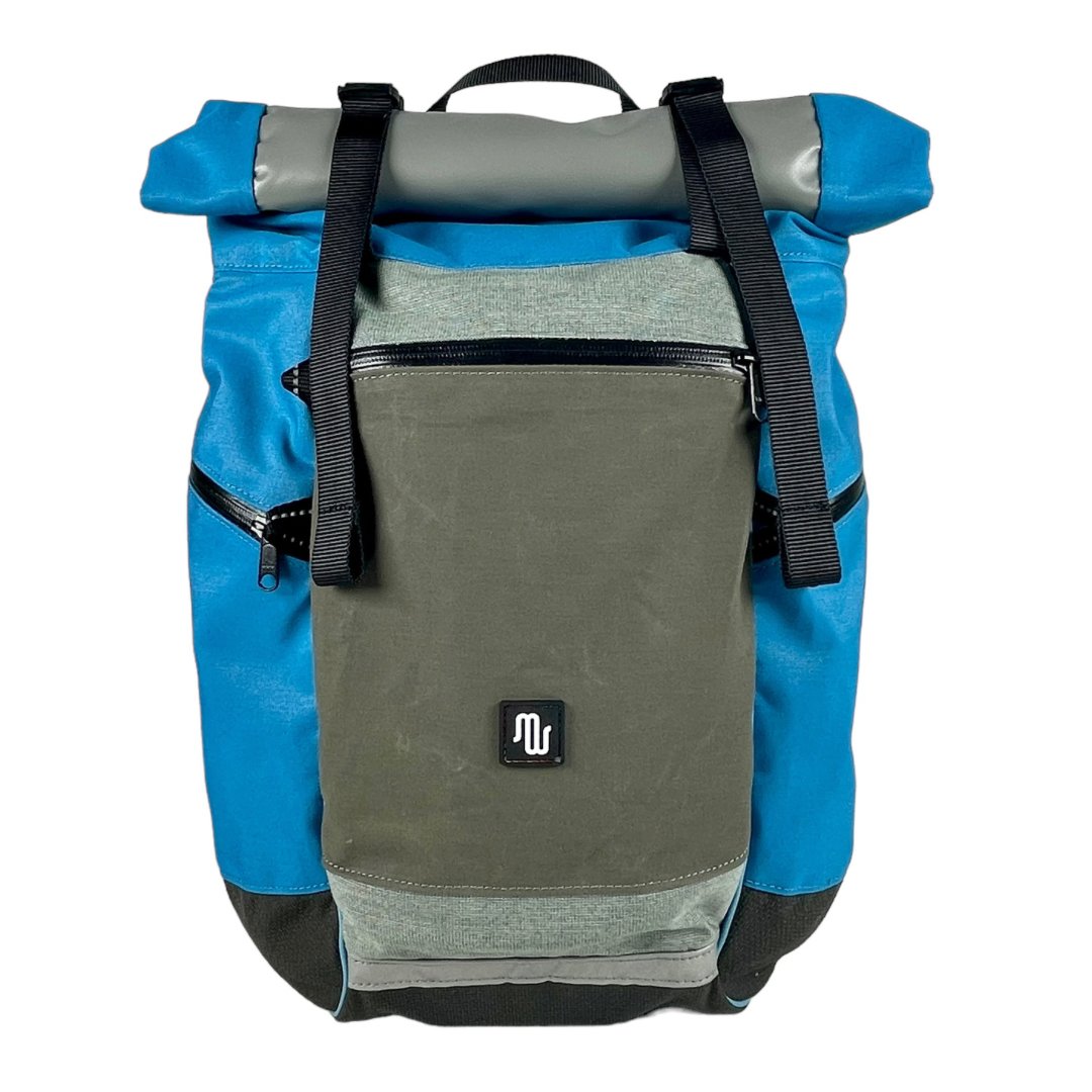 BUD Light No. A351 - Backpacks - medencebag