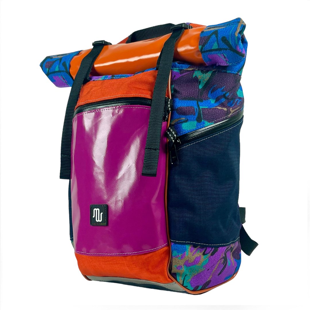 BUDDY No. 055 - Backpacks - medencebag