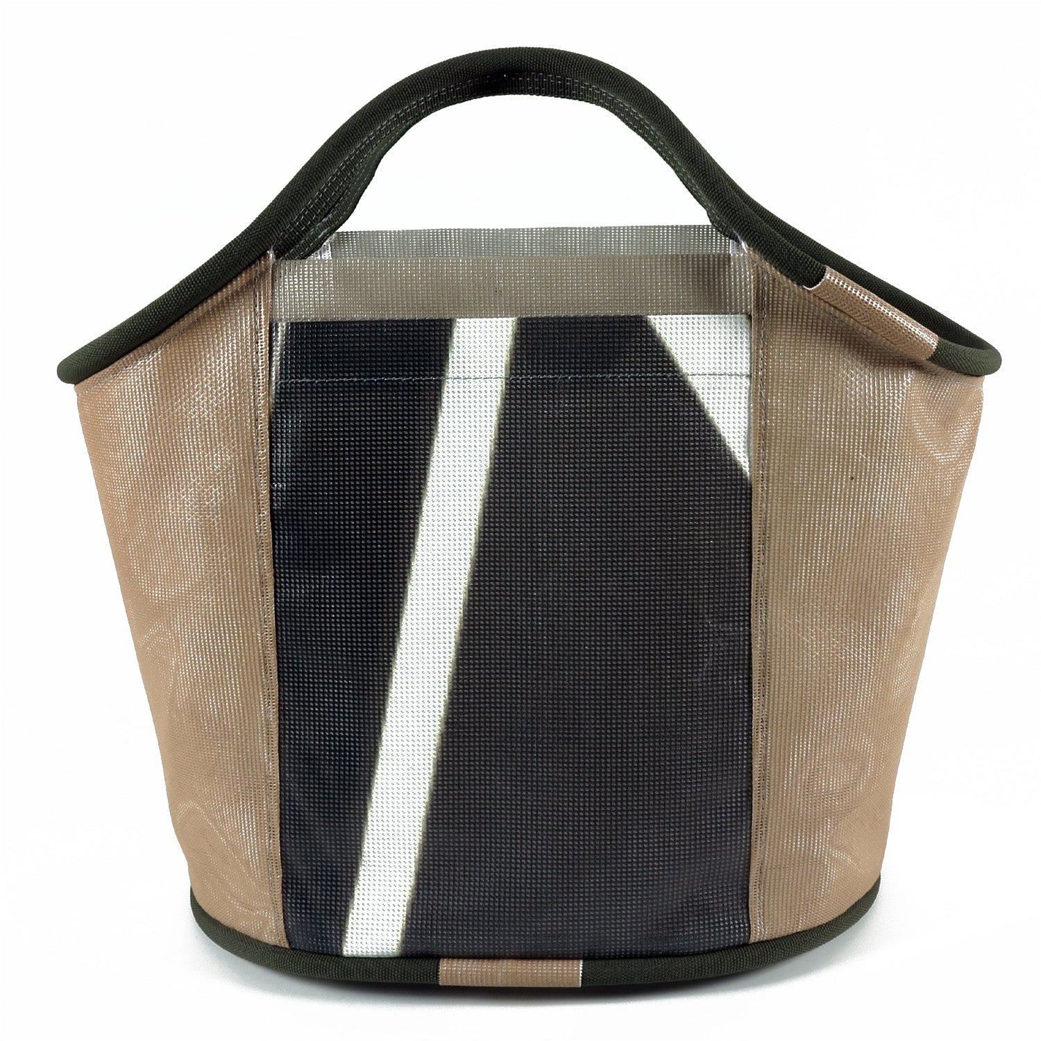 PIAC No. 077 - Baskets - medencebag