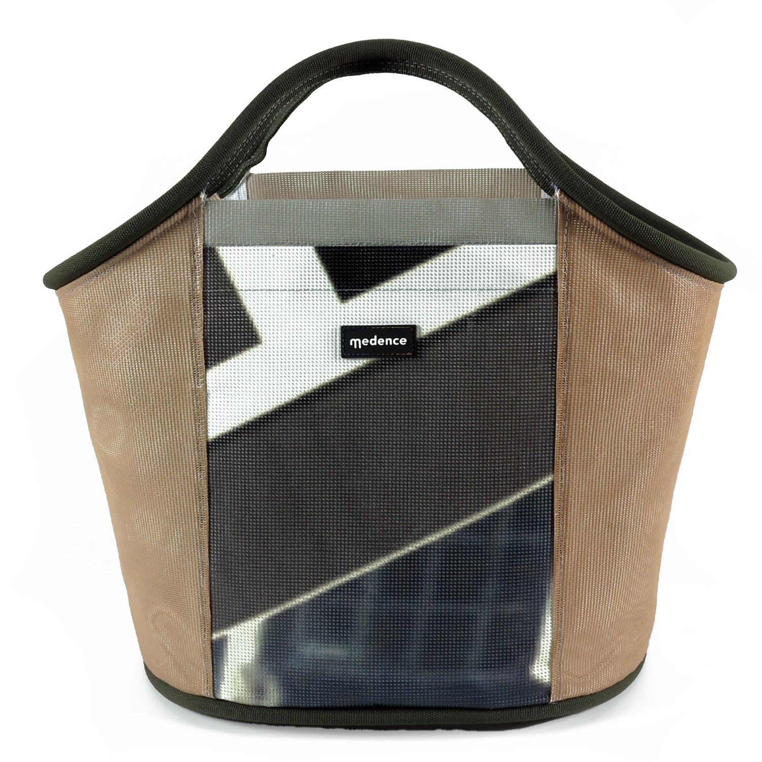 PIAC No. 077 - Baskets - medencebag