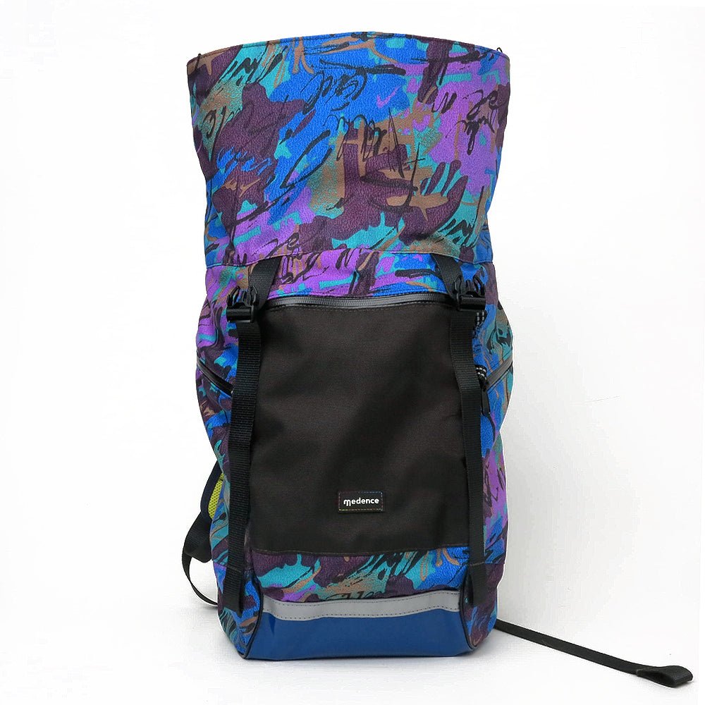 BUD Light No. 017 - Backpacks - medencebag