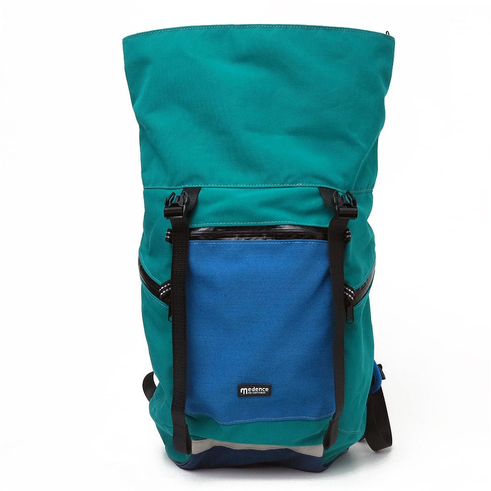 BUD Light No. 020 - Backpacks - medencebag