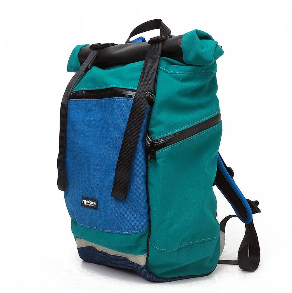 BUD Light No. 020 - Backpacks - medencebag