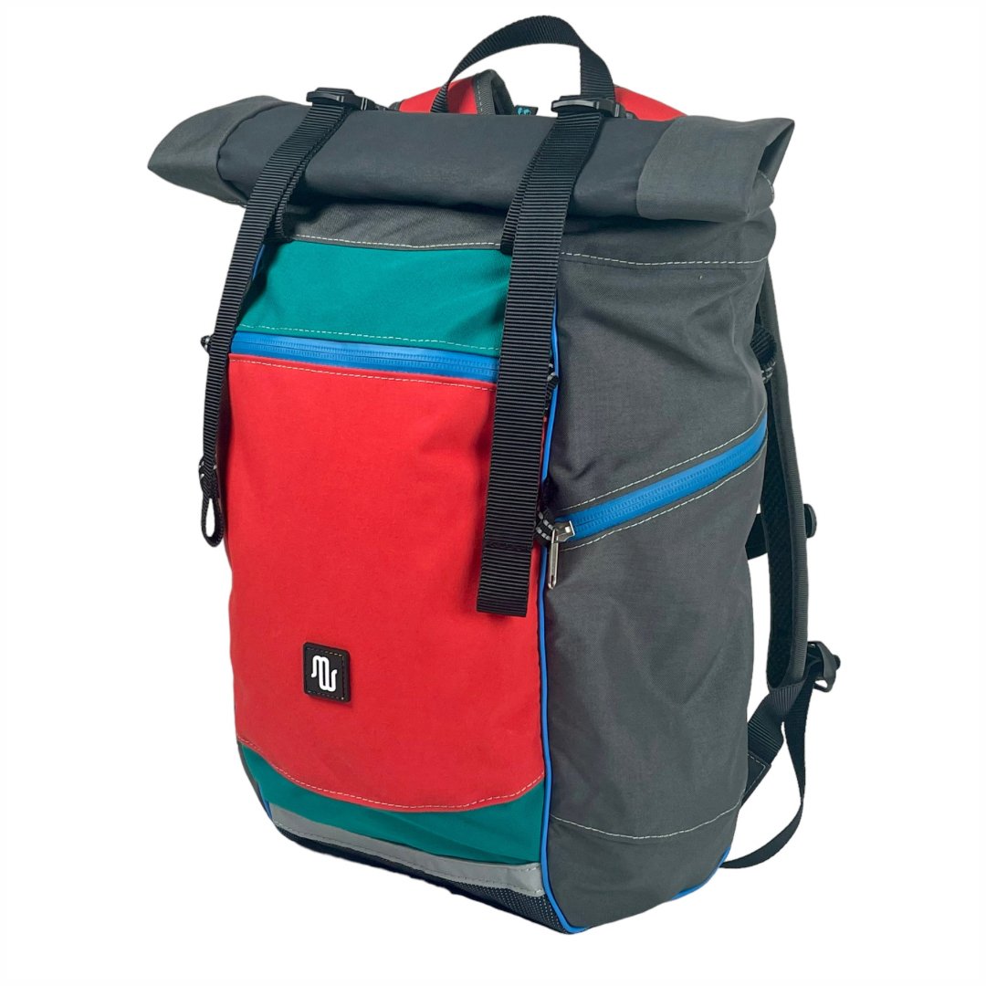 BUD Light No. 062 - Backpacks - medencebag