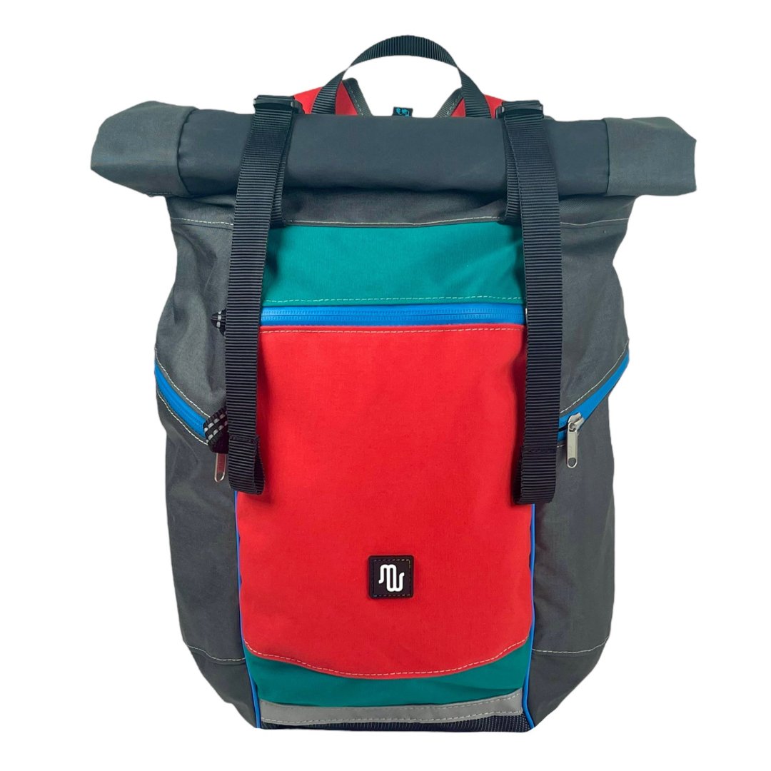 BUD Light No. 062 - Backpacks - medencebag
