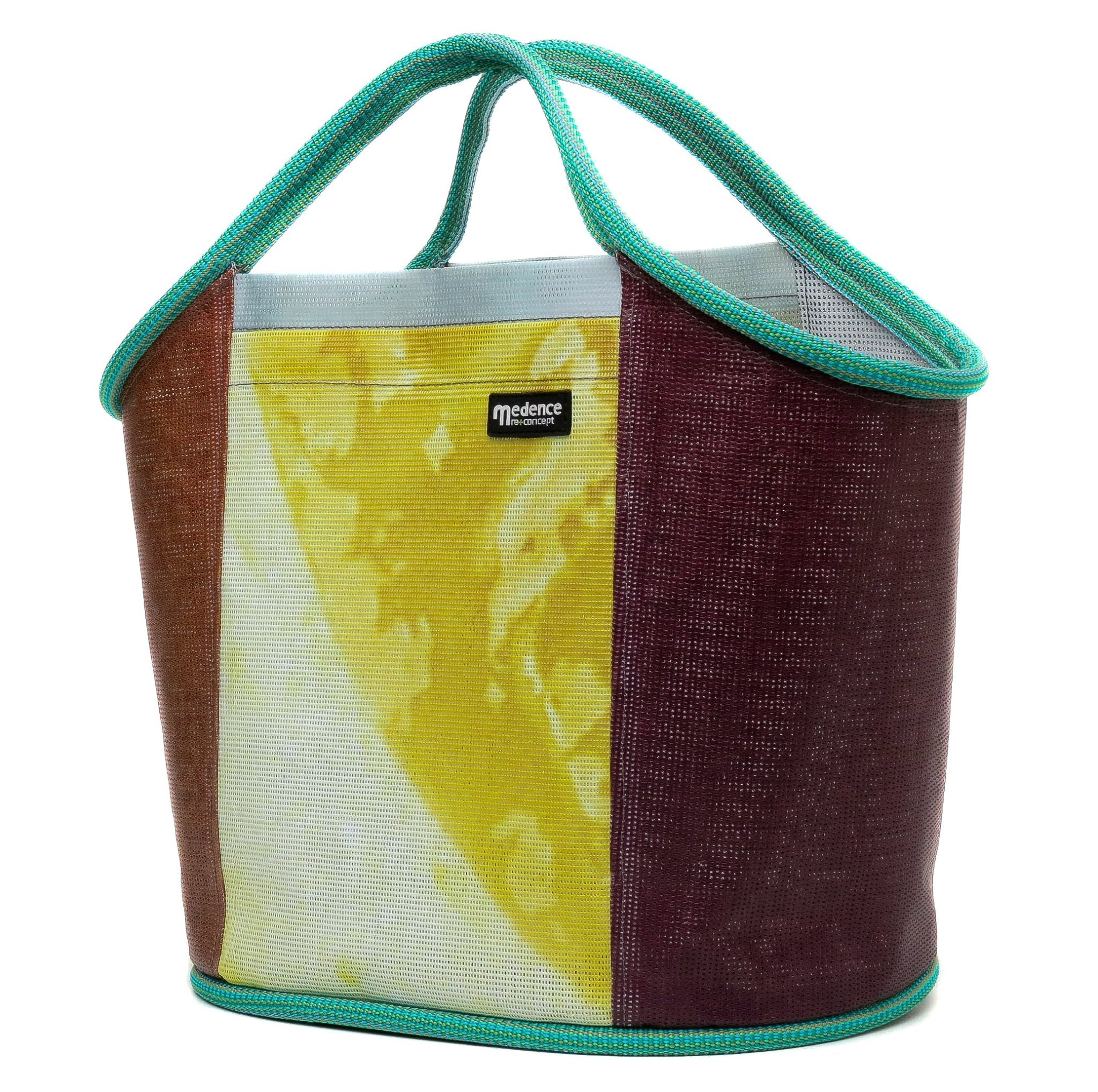 PIAC No. 063 - Baskets - medencebag